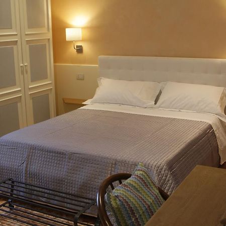 B&B I Propilei Di San Girolamo Rimini Buitenkant foto