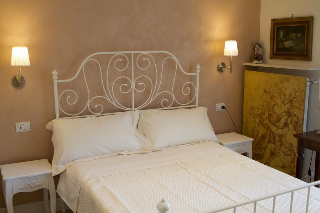 B&B I Propilei Di San Girolamo Rimini Buitenkant foto